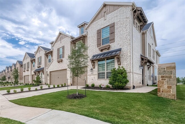 Building Photo - 6579 Scarlet Pond Ln