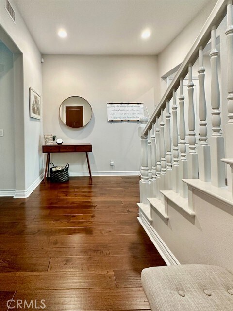 Building Photo - 108 Cordial