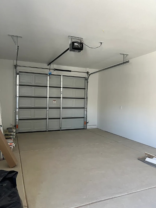 Foto del edificio - 148 S Avenue B