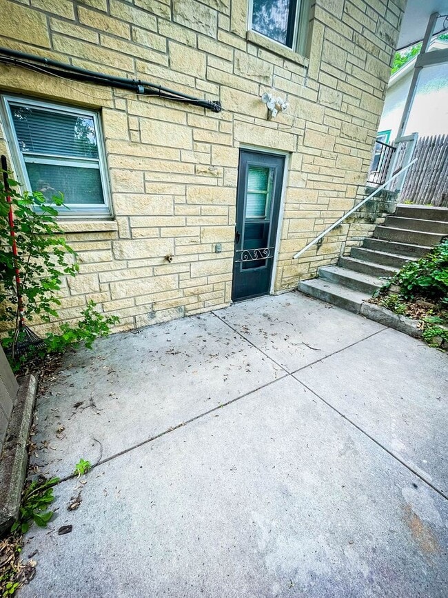Building Photo - South 35th Street