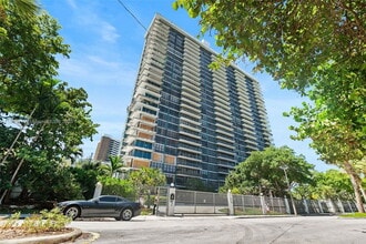 Building Photo - 780 NE 69th St