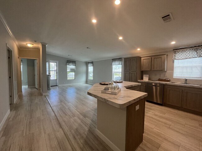 Building Photo - 142 Bimini Cay Cir