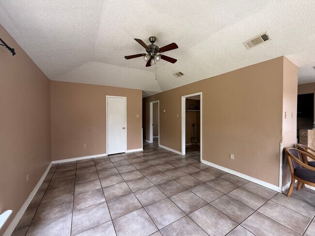 Foto del edificio - Parkway North Condo