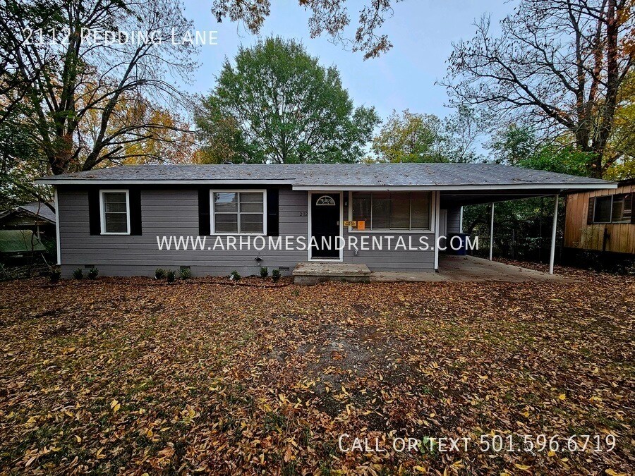 Primary Photo - 2112 Redding Lane | $1250 | 3 beds, 1 full...