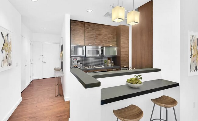 Foto del edificio - 101 W 24th St