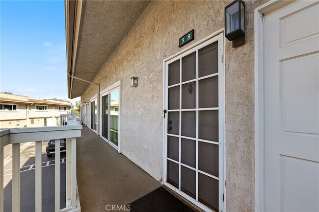 Building Photo - 23821 Hillhurst Dr