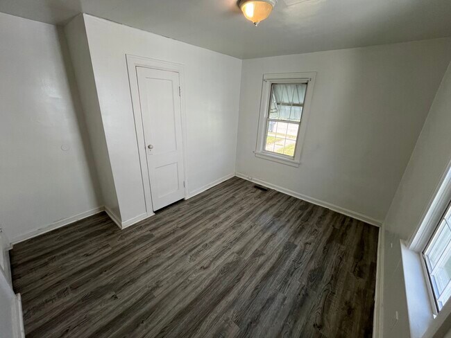 Foto del edificio - 1501 E 31st St