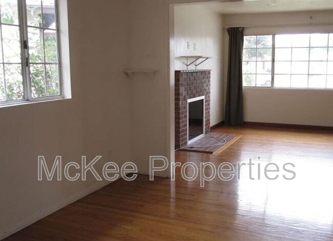 Foto del edificio - 6323 Connie Dr