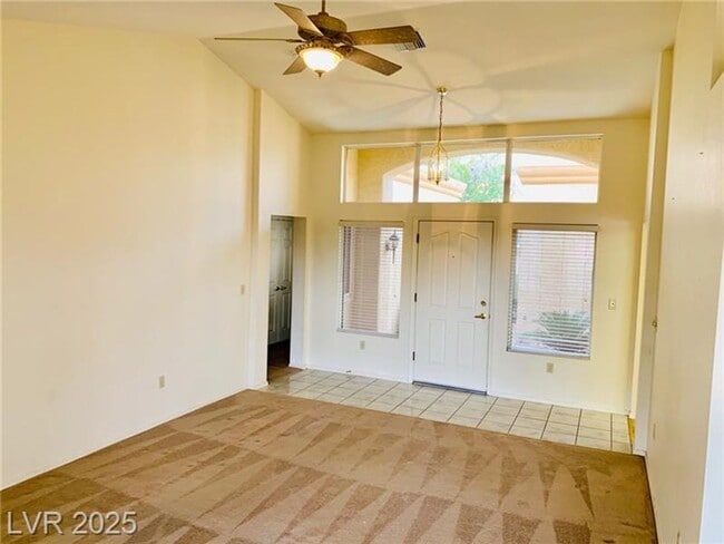 Building Photo - Clean and comfortable townhome in Sun City...