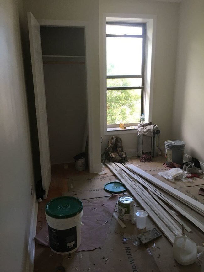 Building Photo - 616 St Johns Pl