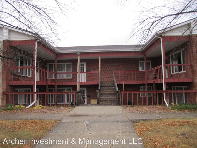 Building Photo - 621 3rd Ave N