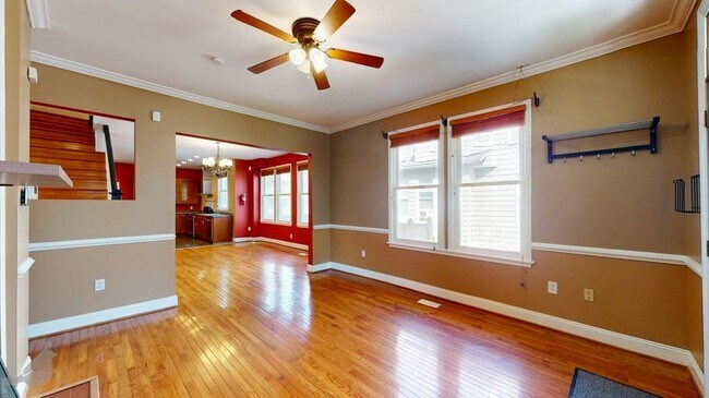 Foto del edificio - Charming 4 Bedroom Home In Petworth - list...