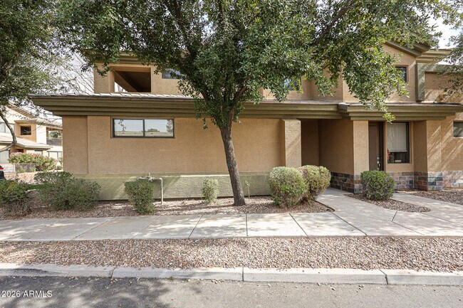Foto del edificio - 705 W Queen Creek Rd