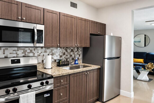 Foto del edificio - 1558 NW 5th Ave