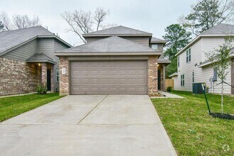 Building Photo - 420 Upper Creek Dr