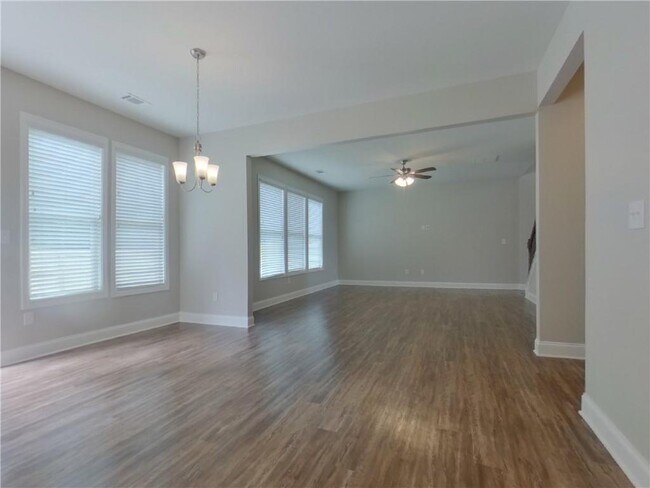 Building Photo - 4162 Bella View Dr