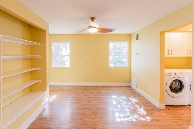 Building Photo - 2403 S Bagdad Rd