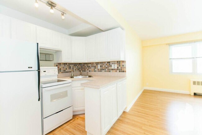 Foto del edificio - 2909 N Sheridan Rd