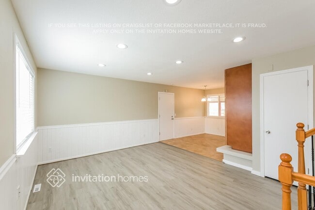 Building Photo - 9203 W 100th Cir
