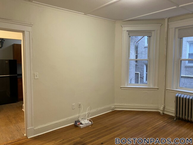 Building Photo - 1175 Boylston St