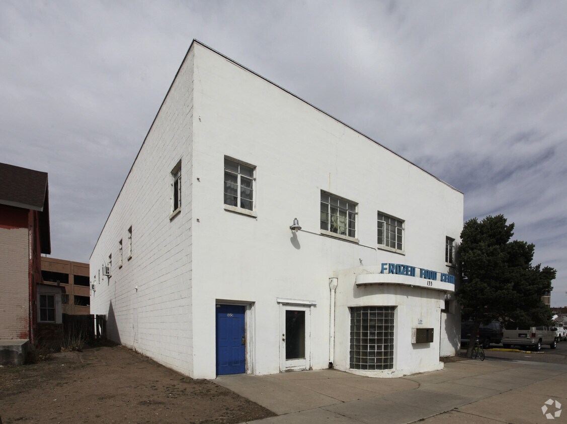 Foto del edificio - 133-135 Mathews St