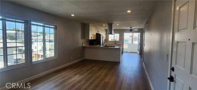 Building Photo - 305 Acebo Ln