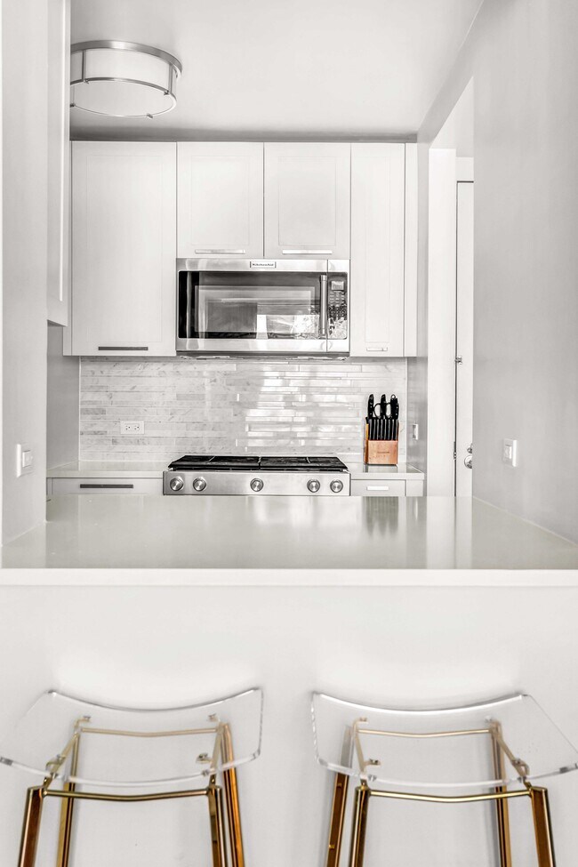Foto del edificio - 200 E 94th St