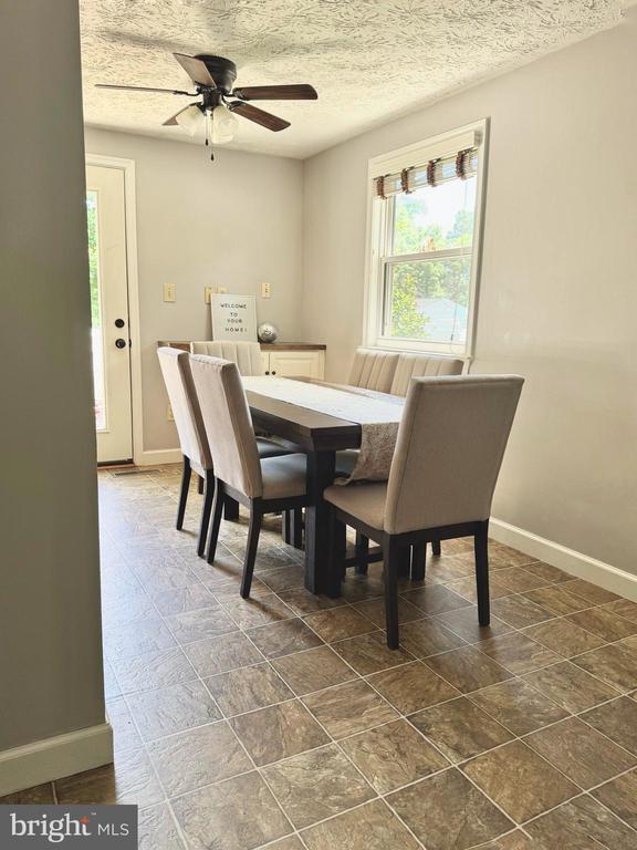 Foto del edificio - 4620 Norris Ct