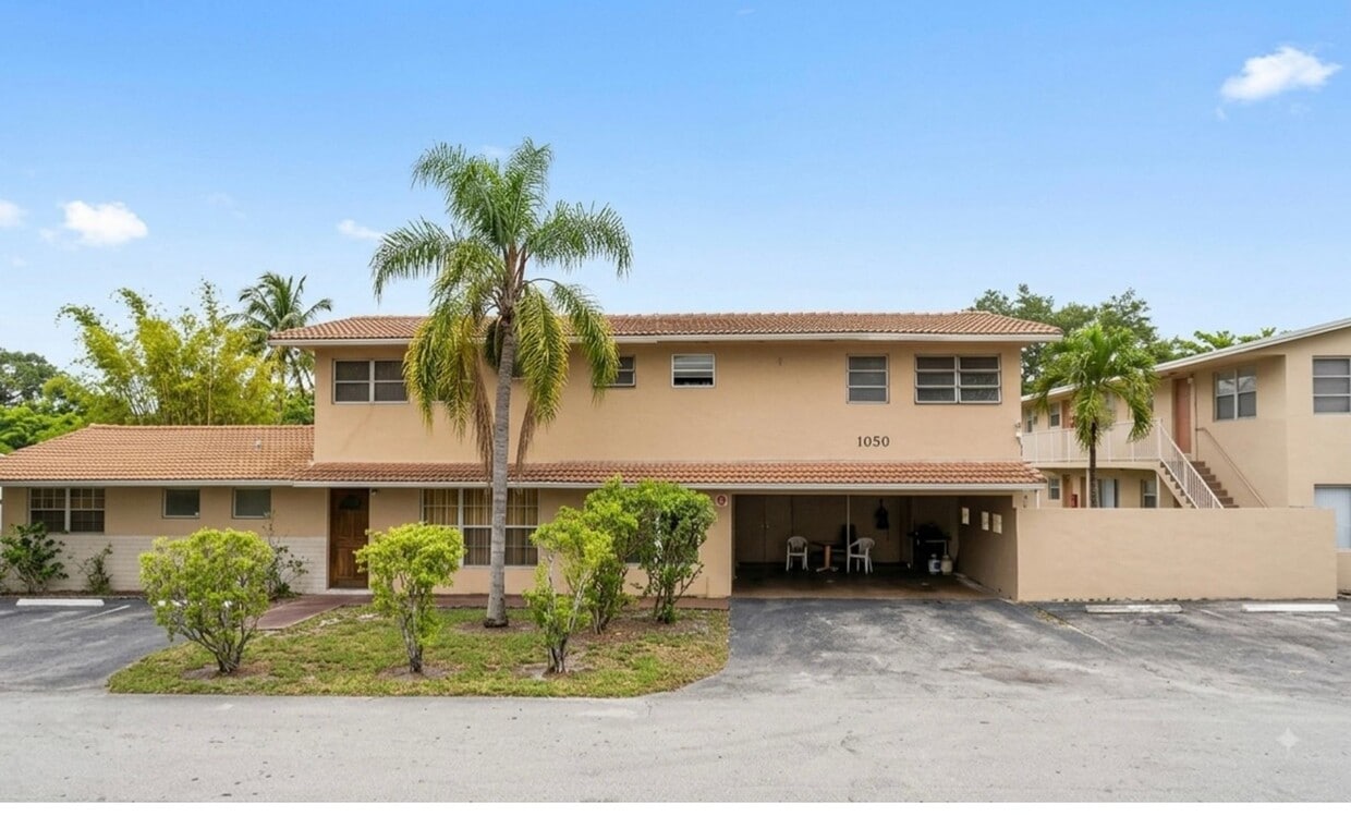 Photo - 1000 SW 16 Ave