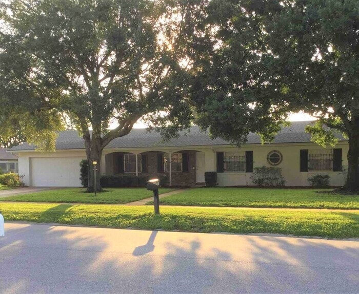 203 Idyllwilde Dr, Sanford, FL 32771 House Rental in Sanford, FL