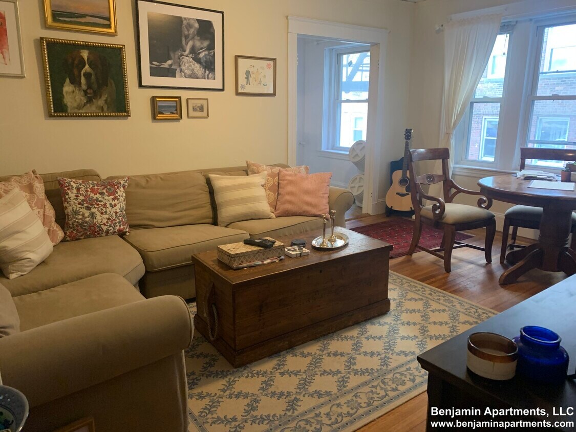 Foto principal - 1619 Commonwealth Ave