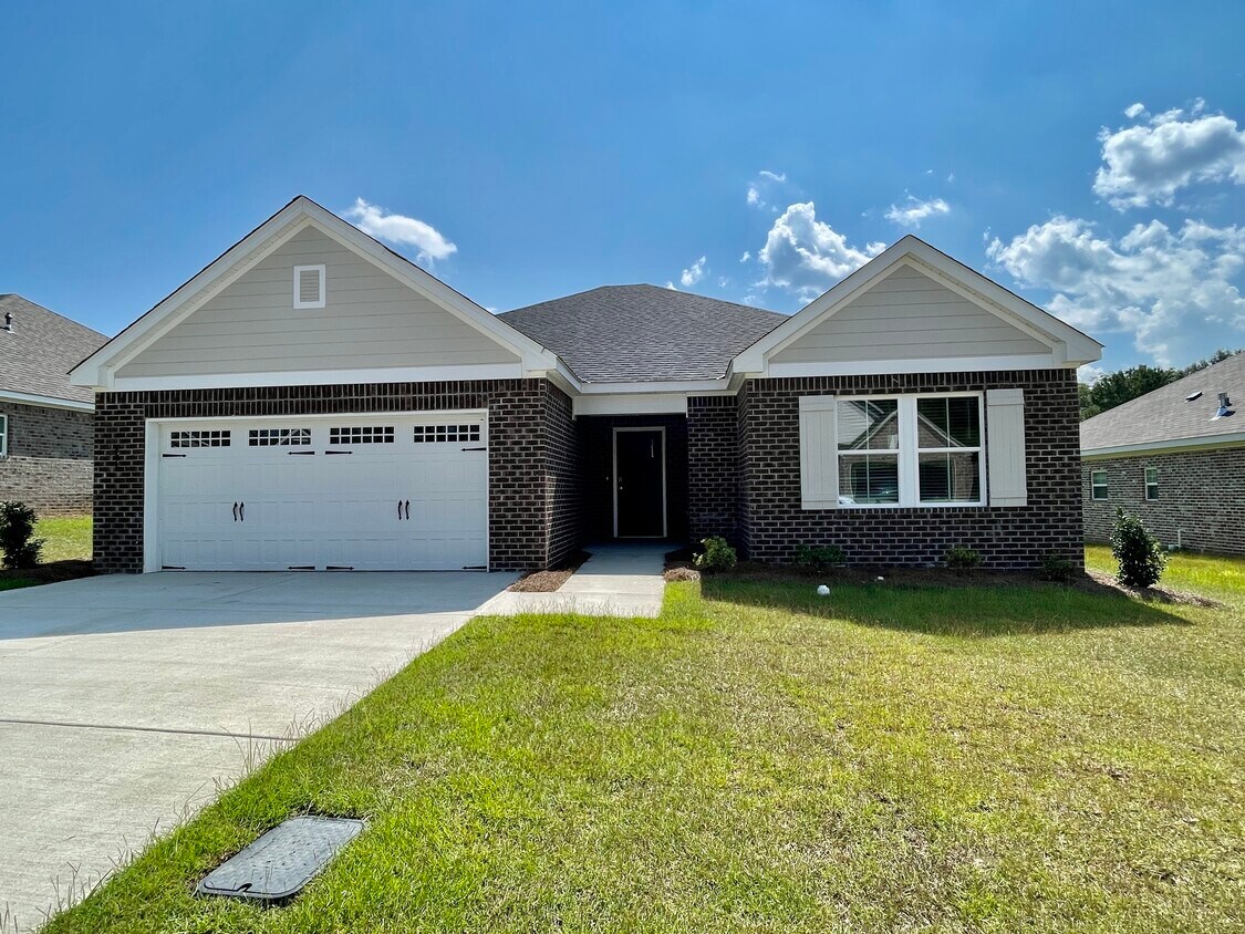 Primary Photo - 633 Ridgeland Rd