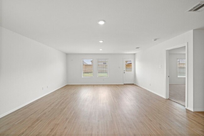 Building Photo - 1524 Twilight Grn Dr