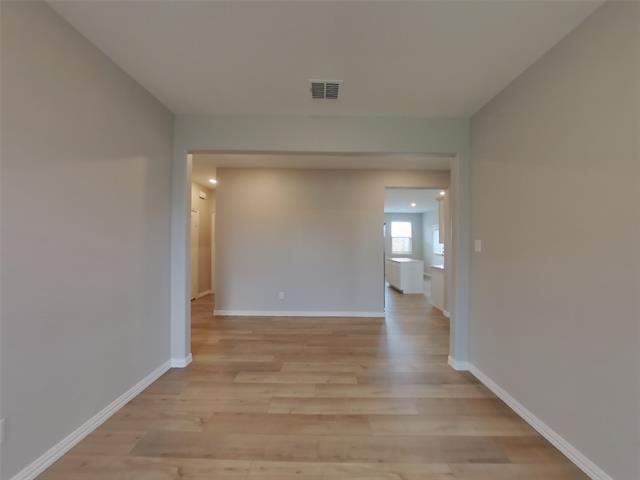 Building Photo - 247 Jenkinson Dr