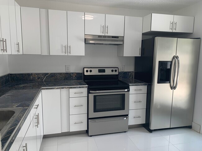 Foto del edificio - 22306 SW 103rd Ct