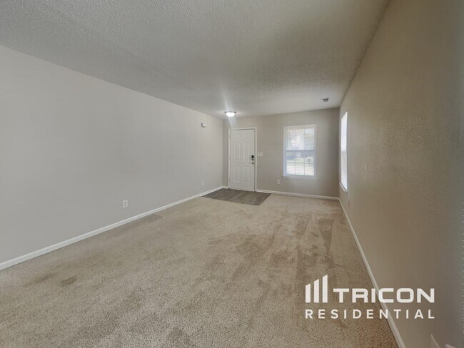 Foto del edificio - 7237 Kimble Dr
