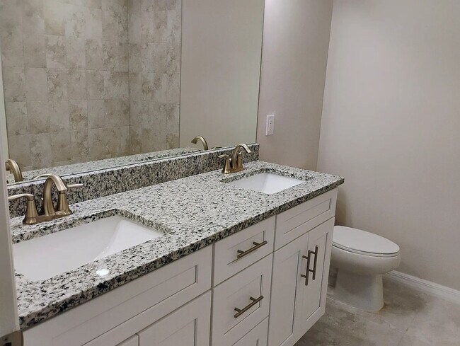 Foto del edificio - 519 NW 14th St