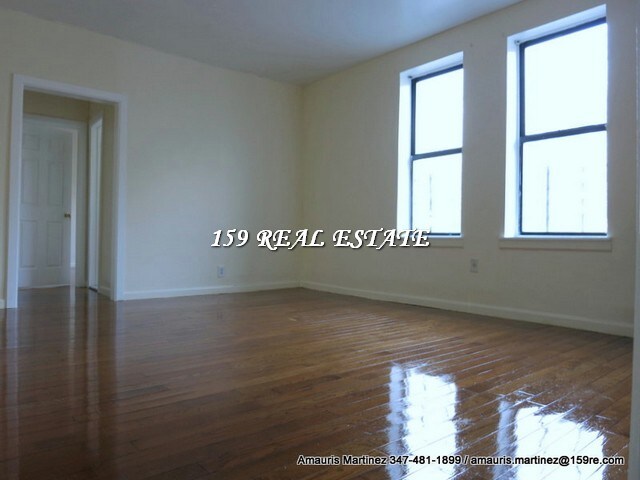 Building Photo - 4996 Broadway