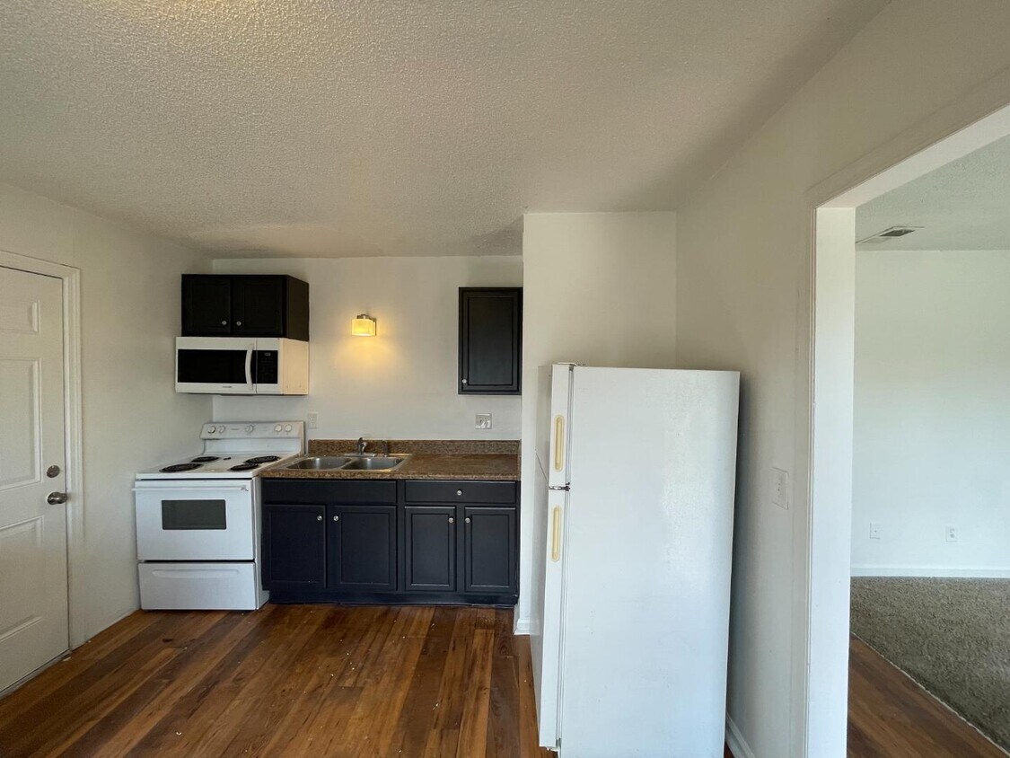 Foto principal - 819 Ramsey St