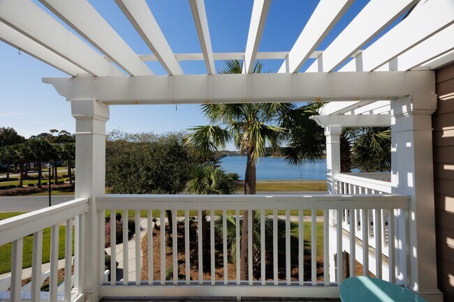 Foto del edificio - 3 bedroom fully furnished home, Pet Friendly Johns Island, Charleston