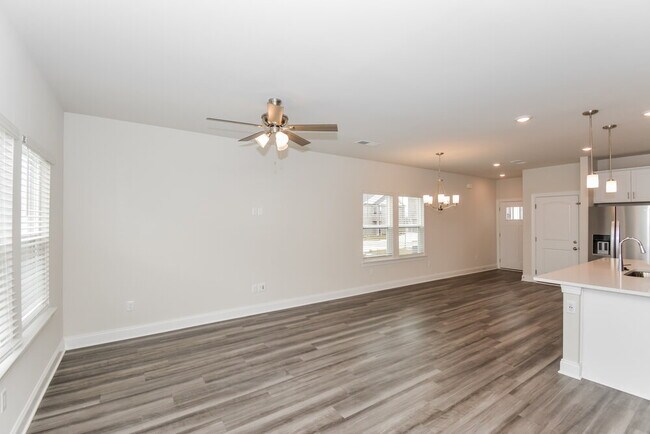 Foto del edificio - 1723 Tahoma Dr