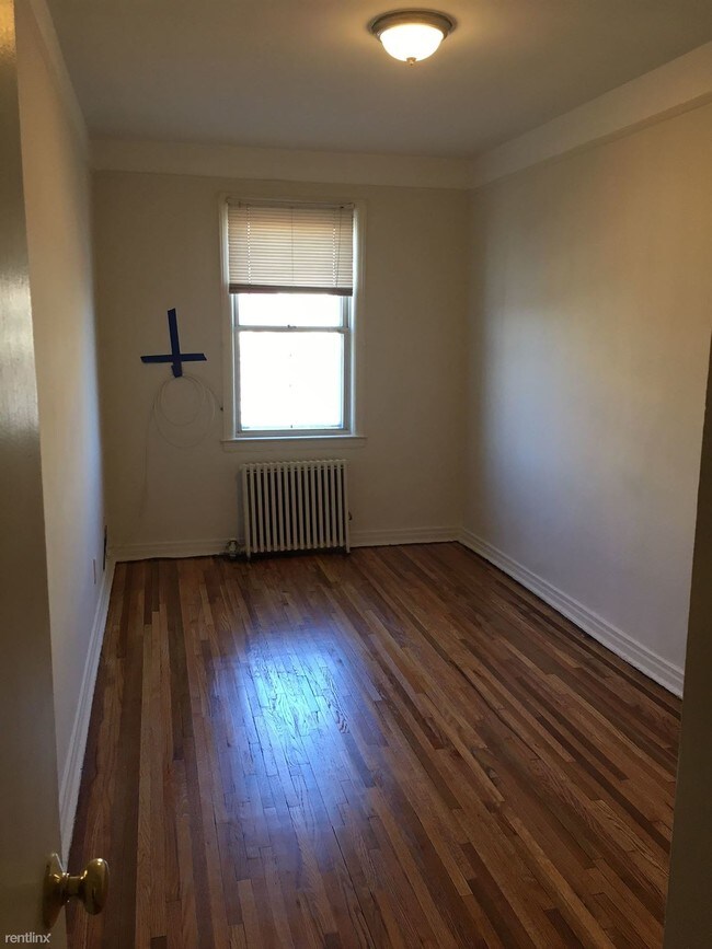 Foto del edificio - 2 br, 1 bath Apartment - 2630 29th St
