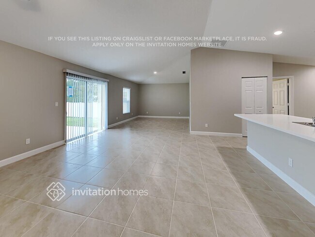 Foto del edificio - 1022 SW Alexandria Ave