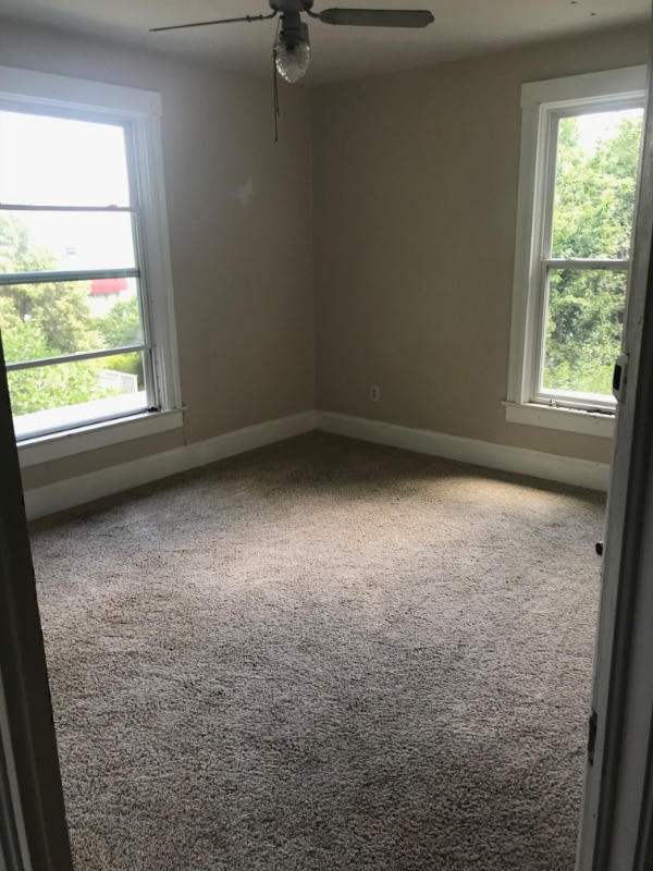 Building Photo - 1044 Maxwell Ave