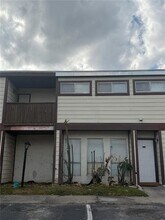 Building Photo - 4010 Dolomite St