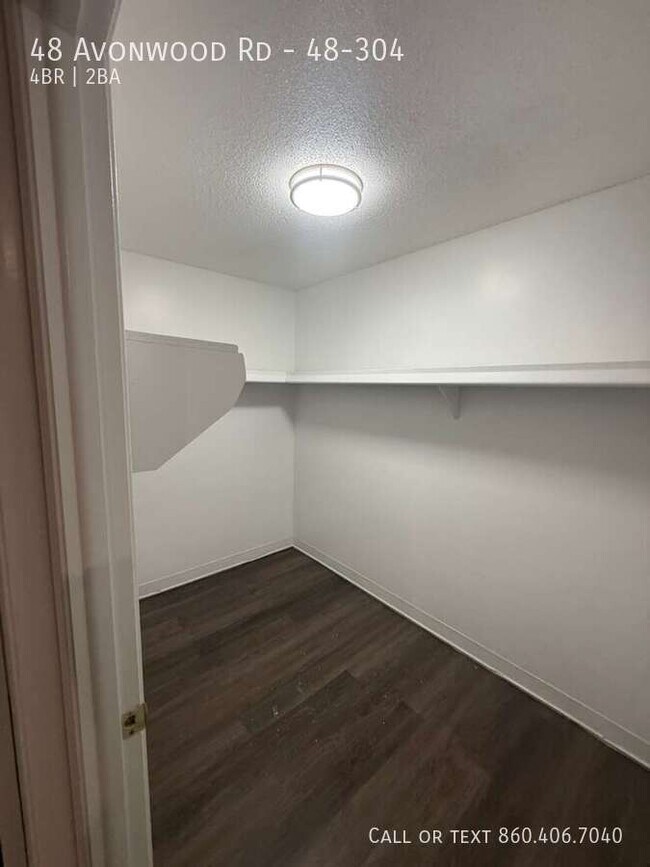 Foto del edificio - 48 Avonwood Rd
