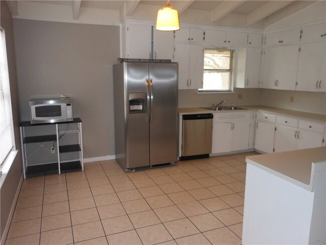 Building Photo - 4510 Frontier Trail