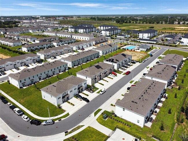 Foto del edificio - 1769 Rock Elm Rd