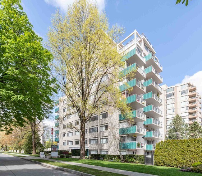 Photo du bâtiment - Kerrisdale B