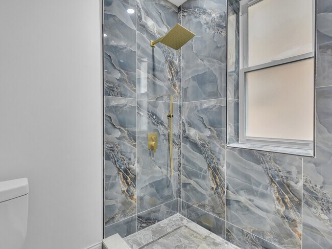 Foto del edificio - 2109 N Spaulding Ave